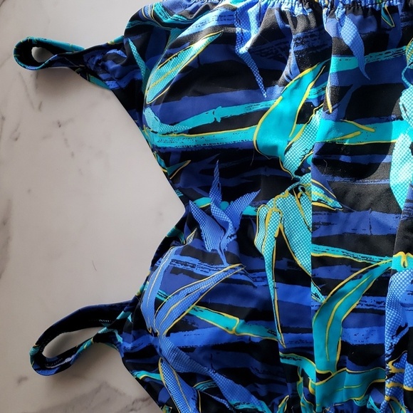 AMAVI Over The Shoulder One Piece Swimsuit in Multi Blue Size 16 NWOT - Picture 8 of 12